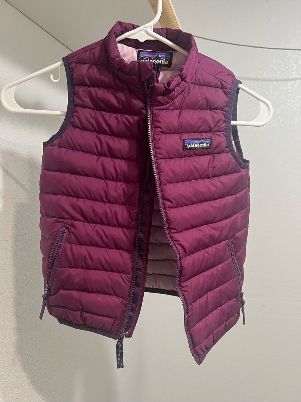 Patagonia Girls' Quilted Vest - Plum